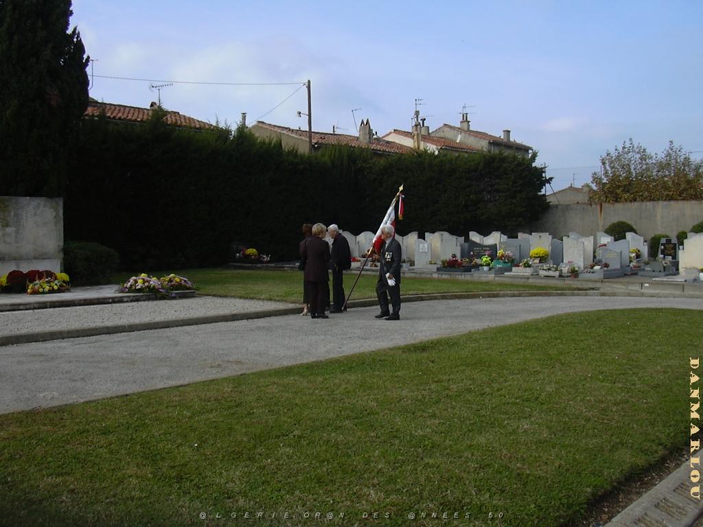 MARSEILLE 2009 LA TOUSSAINT CIMETIERE DE MAZARGUES   (3).JPG -            
